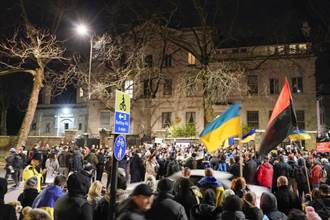 烏克蘭宣布進入「30天緊急狀態」 促請公民立即離開俄羅斯