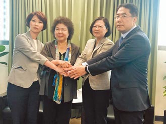 正國會出招 提名黃偉哲有爭議 選對會再徵詢