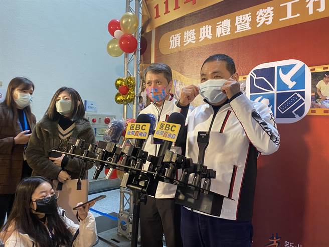 侯家军今下午合体召开记者会　侯友宜：祝福年轻朋友勇创天下(戴上容摄)