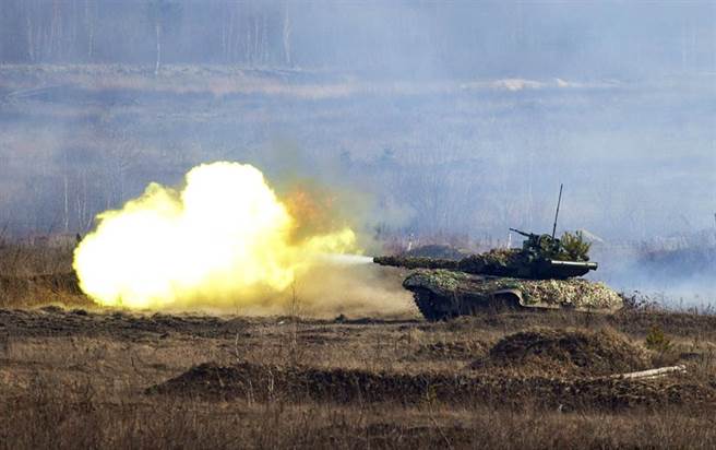 乌俄局势恶化，乌克兰关闭东部城市机场，俄罗斯划设禁飞区。（资料照／路透社）