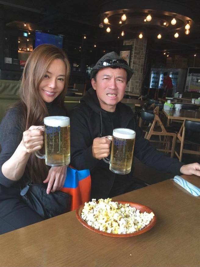 狄莺表示只是想将快乐带给大家。(图/翻摄自狄莺脸书)
