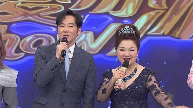 白冰冰和阳帆妙语如珠的主持风格，带给许多观眾欢乐。（中视提供）