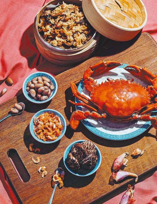 MITSUI OUTLET PARK台南馆除了带来22家日系餐饮品牌，更引进不少在地特色名店，像台南知名的老店阿霞饭店就带来新店型「ASHA」。（摘自阿霞饭店官网）