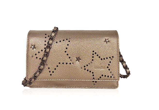 SOGO復興館新櫃borsalini，推薦品巴黎星空鍊帶派對包，原價6900元、特價4140元。（SOGO提供）