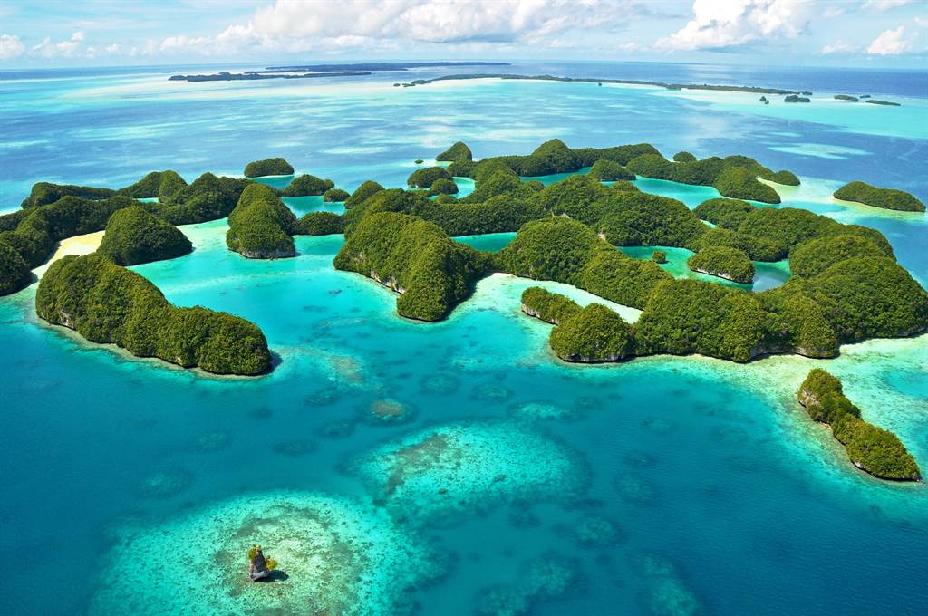 密克罗尼西亚联邦位于南太平洋，由607个小岛屿组成，岛上总人口数大约10万人。图／shutterstock(photo:ChinaTimes)