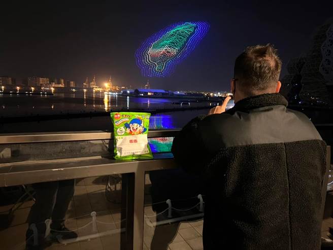 台灣燈會無人機破圖連夜測試。（高巿府提供）