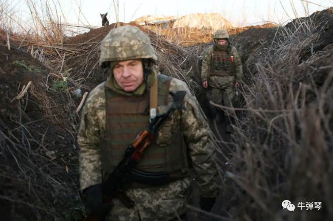 牛弹琴：乌克兰战争，带给世界的10个严重后果。（牛弹琴）