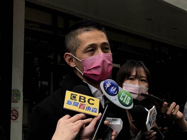 民进党台北市党部主委吴怡农。（杨亚璇摄）