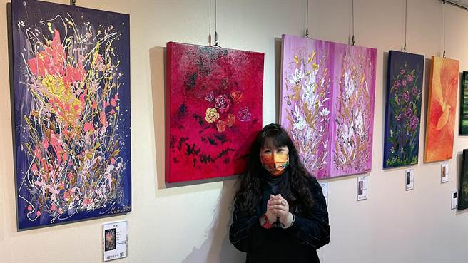 療癒藝術家黃琯予長期致力於美學推廣，首度嘗試以3D科展示作品。(黃琯予提供／林欣儀台中傳真)