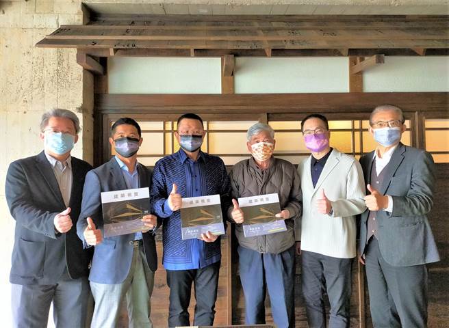 大台中不動產開發公會建議台中市府體恤建築業經營困境，針對建築業囤房稅寬限期放寬至5年。（盧金足攝）