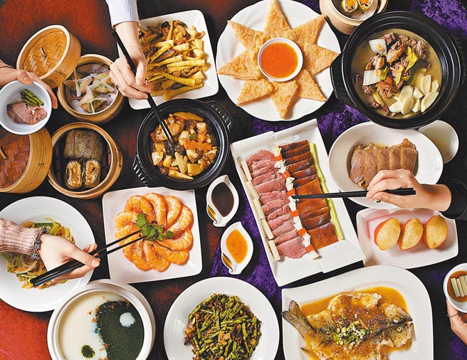 台北神旺大饭店潮品集合菜， 2楼包厢小吃区单笔满2000元送500元抵用券。（台北神旺大饭店提供）