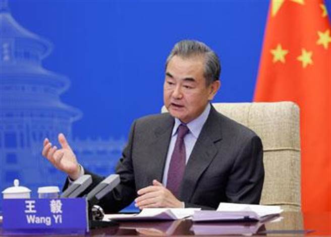 王毅阐述中方对当前乌克兰问题五点立场：欢迎俄乌尽快直接对话谈判。（中国外交部网站资料照）