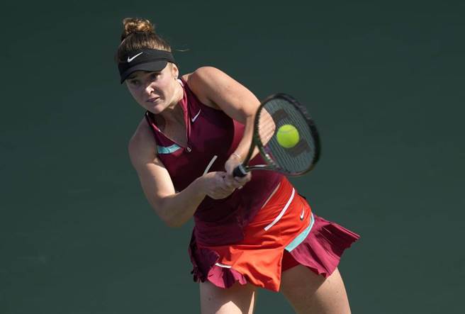 烏克蘭網球女將史維托琳娜在推特請求各界援助。（美聯社資料照）