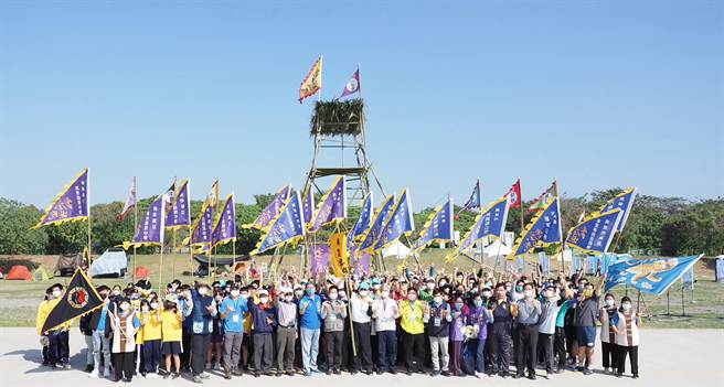 演繹客庄戰事文化，六堆戰士齊聚竹田「出堆」。(翻攝畫面)