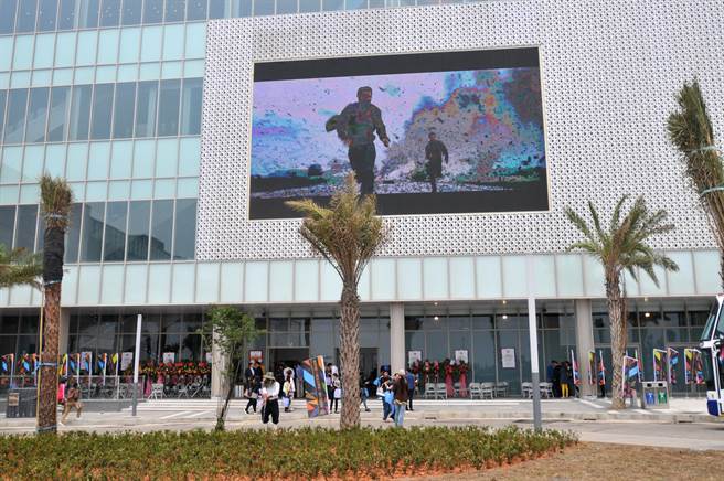 金门风狮爷购物中心传出可能歇业，县府持续密切关注。（李金生摄）