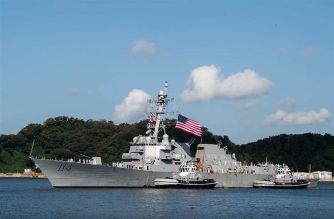 美飛彈驅逐艦拉爾夫·約翰遜號驅逐艦（USS Ralph Johnson，DDG-114）26日上午通過台海。(美軍太平洋司令部資料照片)