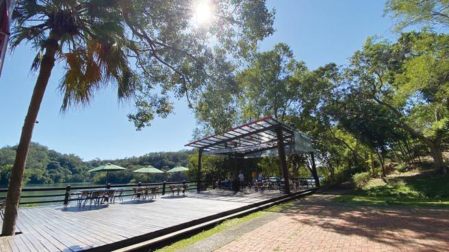 新竹县宝山乡山湖路优美环湖咖啡馆-沙湖坜咖啡馆。   图╱亚洲健康智慧园区提供