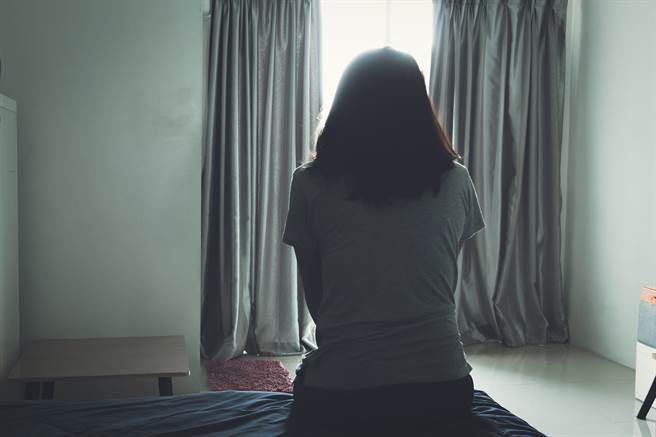 一名高中女分享男同学只是看着她吃鲷鱼烧就起了生理反应，让她相当好奇是否真的这么敏感。（示意图／Shutterstock）