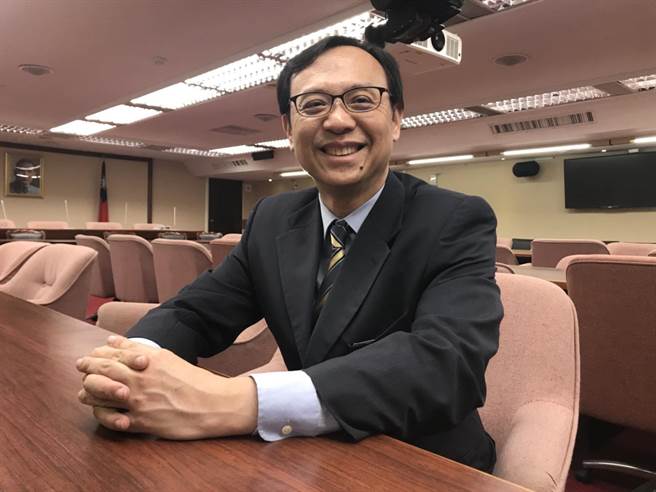 卫福部次长石崇良。郑郁蓁摄影