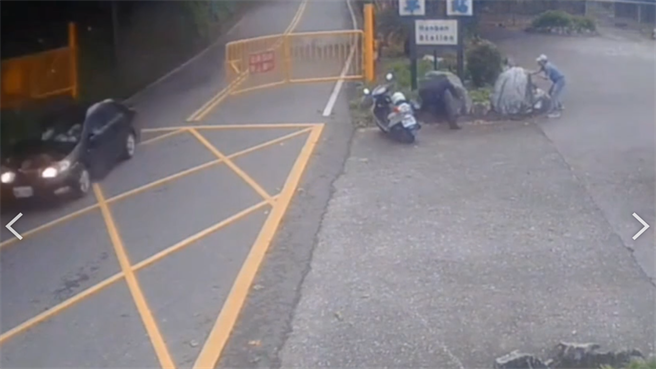 今在苏花改仁水隧道窃取电缆线的窃盗电缆集团不愿被警方拦查，竟直接衝撞栅栏逃逸，行径十分嚣张跋扈。（新城警分局提供／罗亦晽花莲传真）