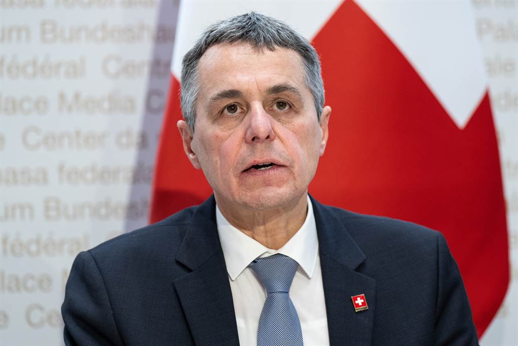 瑞士聯邦總統卡西斯（Ignazio Cassis）表示，瑞士將放棄中立，對俄羅斯全面採用歐盟的制裁措施。（圖/美聯社）