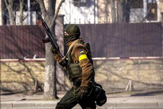 烏克蘭釋放囚犯參戰！殺人犯精選成員對抗俄羅斯