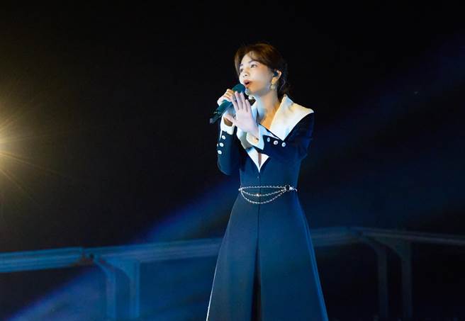 Ella昨為歌舞劇《山海屏行》擔綱壓軸演出。（勁樺娛樂提供）