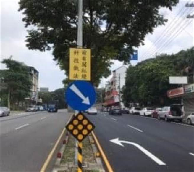 桃园去年创全国之先试办租赁式科技执法，事故率下降4成5 ，今年将扩及百大路口。(市警局提供／蔡依珍桃园传真)