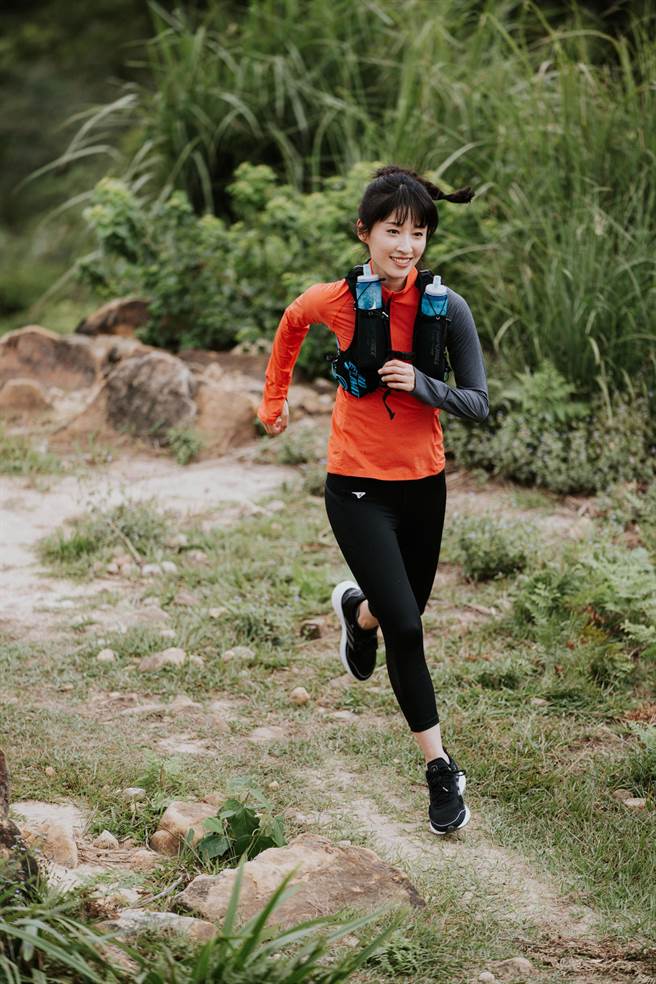 田中千绘颠覆气质形象，也开始尝试越野跑步。（SUPERACE提供）