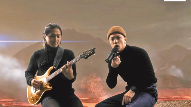 J.Sheon（右）將於3月5日在北流舉辦演唱會。（索尼音樂提供）