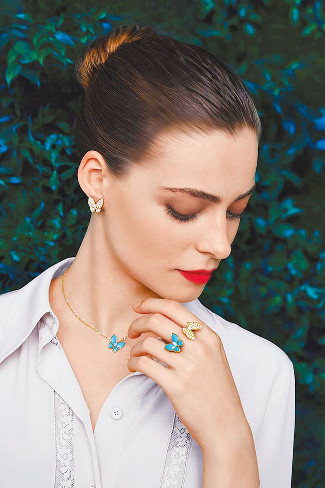 梵克雅宝向来是充满诗意与美感，Two Butterfly系列珠宝即是代表作品之一。（Van Cleef & Arpels提供）