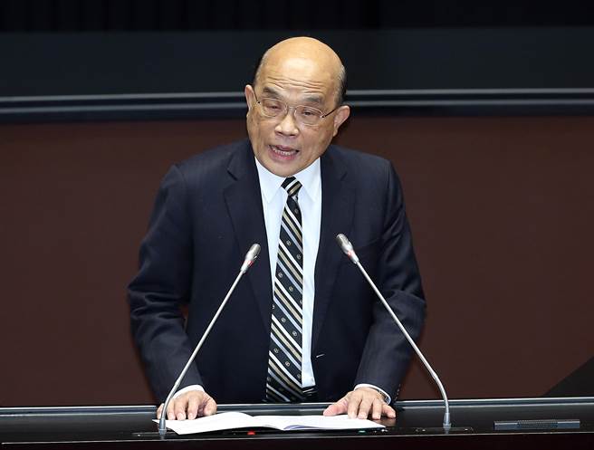 行政院长苏贞昌1日赴立法院专案报告我方因应俄罗斯入侵乌克兰相关事项，并表示行政院会研商维持重要物资、物价及金融市场稳定作为。（姚志平摄）