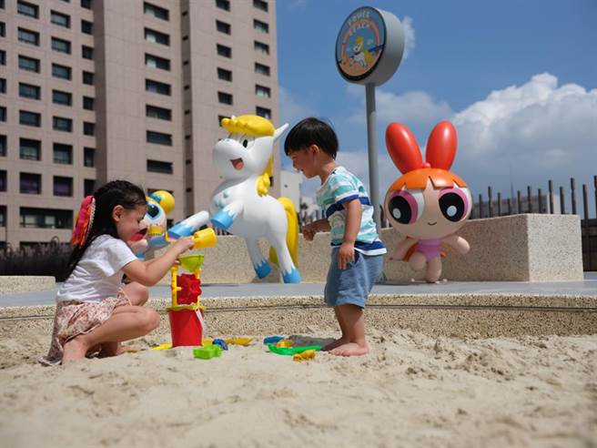 和逸饭店‧台南西门馆振兴券晚鸟优惠，凡用餐即可以139元优惠价加购奇趣操场畅游券。（和逸饭店提供） 