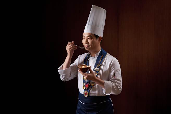 狂一锅黄景龙主厨。（乐多多集团提供）