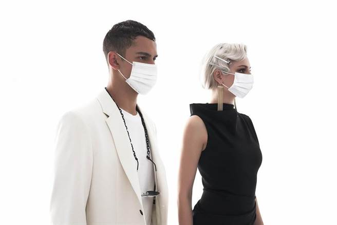 （中卫3月4日起，推出六款「SIMPLY WHITE」白色系列口罩，首波抢搭白色情人节销售商机。图／中卫提供）