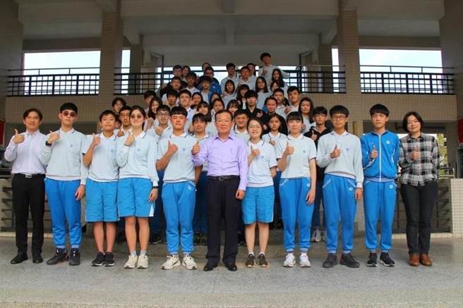 大学学测放榜桃园復旦高中表现不俗。（校方提供／吕筱蝉桃园传真）