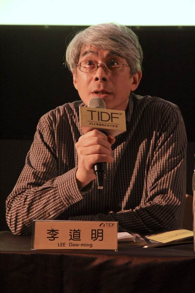 为让更多人认识李道明，台湾国际纪录片影展将放映他2003年导演的纪录片《离乡背井去打工》。（TIDF提供）