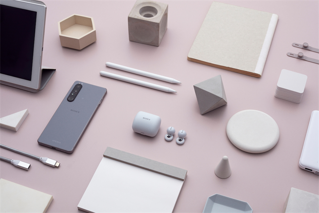 Sony全新真无线蓝牙耳机WF-L900 独创智慧操控功能首推「广域点击操作」。（Sony提供）