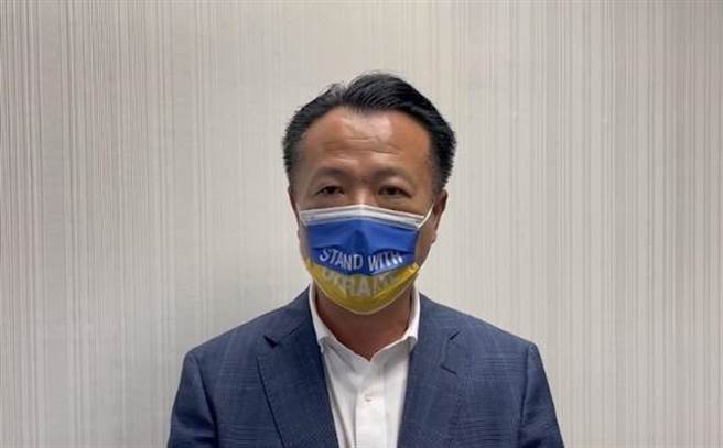 嘉義縣長翁章梁今正式獲得民進黨中央黨部提名，將競選連任下屆嘉義縣長，翁章梁表示會全力以赴， 追求勝選。（嘉義縣政府提供∕呂妍庭嘉義傳真）