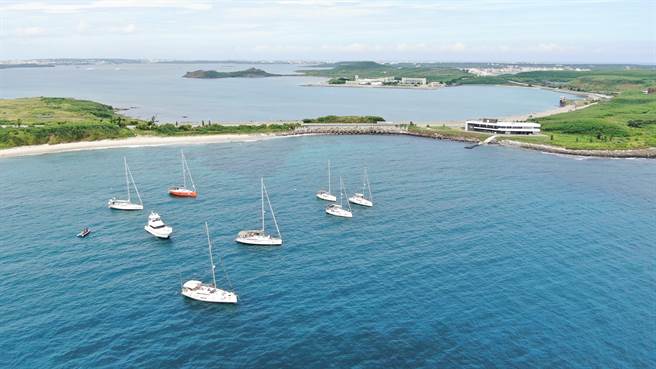 澎湖青灣。（亞果提供）