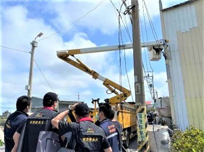 台中市府推動「特定工廠登記制度」，截至2月底止，逾7成2列管工廠進入輔導程序，業者不能心存僥倖，以免面臨停止供電供水。（台中市府提供／盧金足台中傳真）