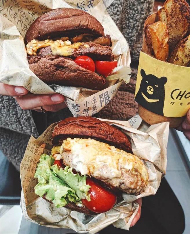 「CHOCOBear巧克熊環島餐車」即日起至3月5日每天下午4點至晚上8點，快閃Global Mall新北中和1樓戶外廣場。（Global Mall提供）