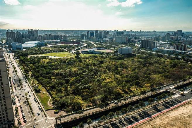 不少新竹民眾今晚上网反映听到不明巨响，好奇来源是什么。图为竹北地区。（资料照／罗浚滨摄）