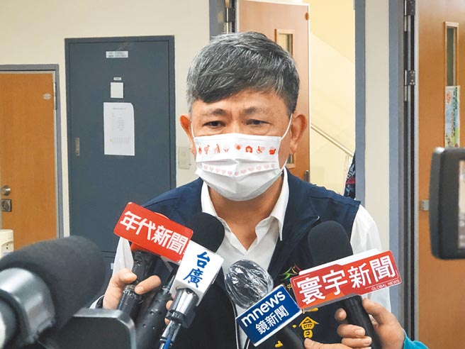 台中市社会局长彭怀真指出，华兴虐婴案1日公布裁处结果，托婴中心遭重罚。（陈淑娥摄）