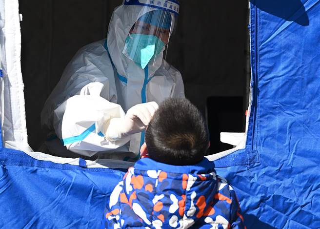 据大陆国家卫健委今天（3日）通报，昨天（3月2日0—24时）新增确诊病例214例。（香港中通社）