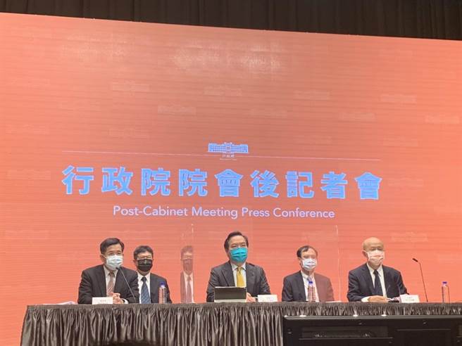 行政院院会后记者会。（张薷摄）