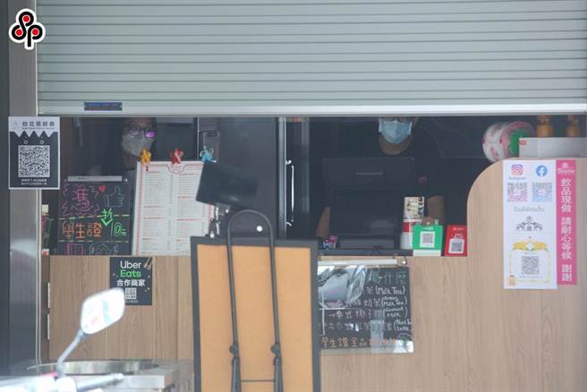 今天上午9时许陆续传出全台多处停电，部分老板当下就要求劳工回家休息。（报系资料照）