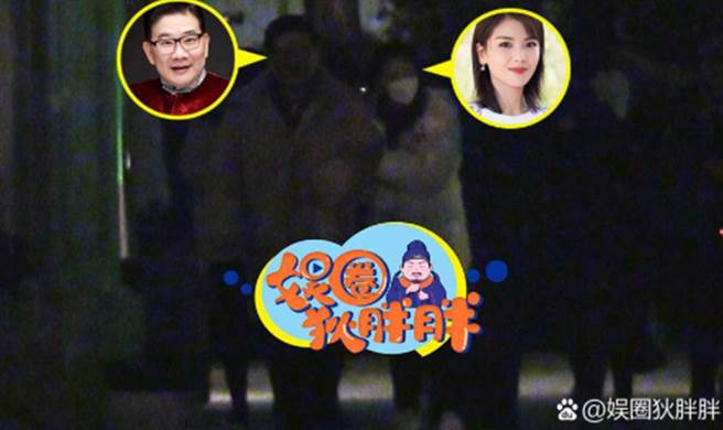 刘涛当街手挽曹可凡，互动像极一般情侣。（娱圈狄胖胖微博）