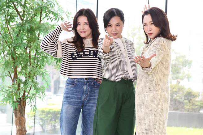 張瓊姿、張鳳書、何如芸演出三立新八點檔《一家團圓》。（陳俊吉攝）