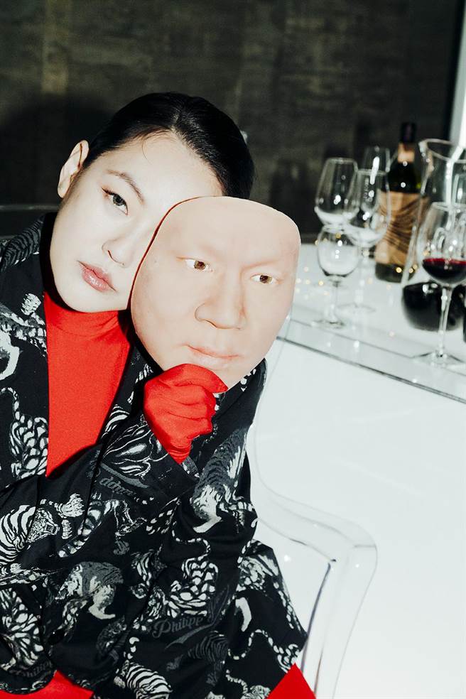 小S相隔7年推出新专辑《elephant DEE的 demo Oops》。（犬象提供）